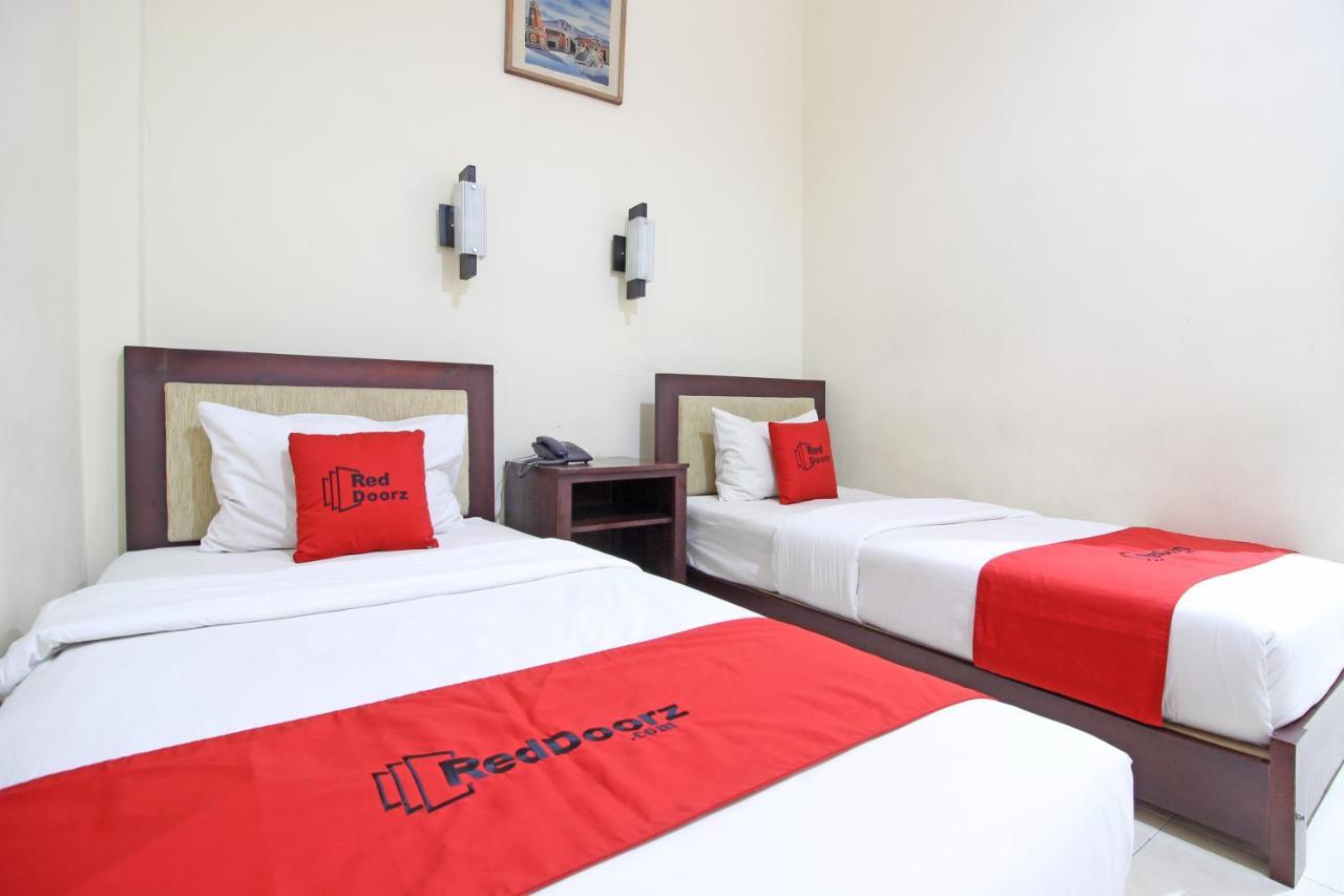 Hotel Septia Jogyakarta Zewnętrze zdjęcie